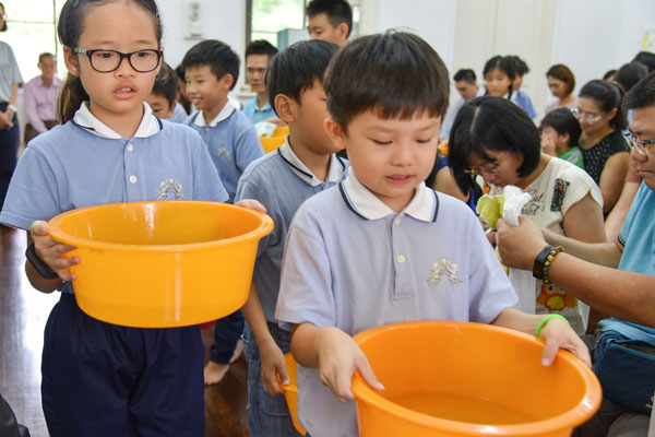 Parents Moved Beyond Words on Parents Appreciation Day